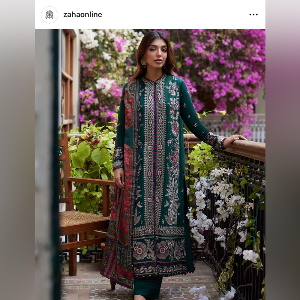 Pakistani Indian designer wear outfit